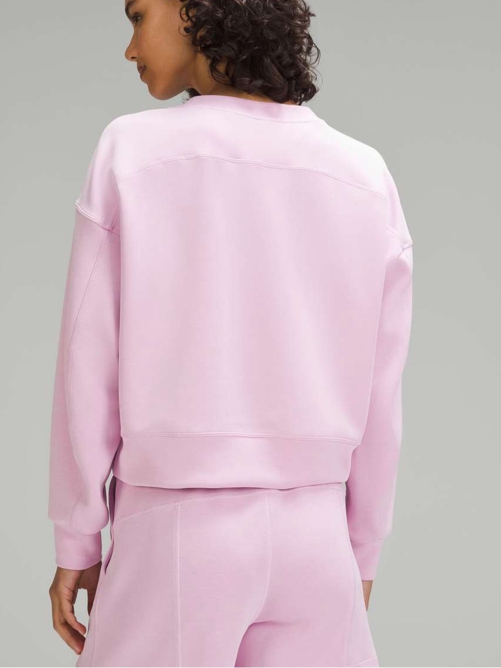 Lululemon Softstreme Perfectly Oversized Cropped Crew - Size 2 - Vitapink